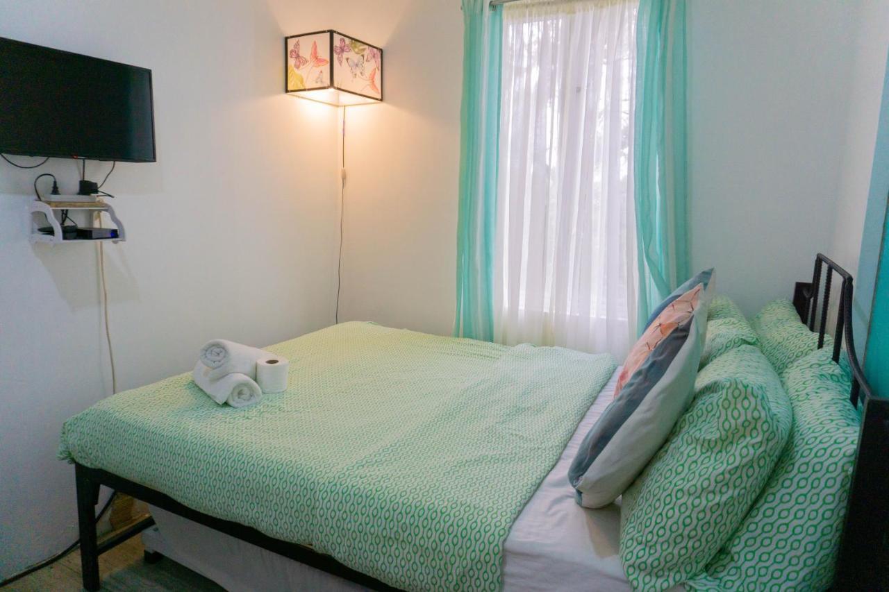 Retreat Haven In La Bella Tagaytay Διαμέρισμα Tagaytay City Εξωτερικό φωτογραφία